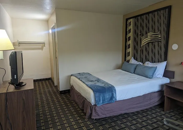Economy Southern Comfort 2*