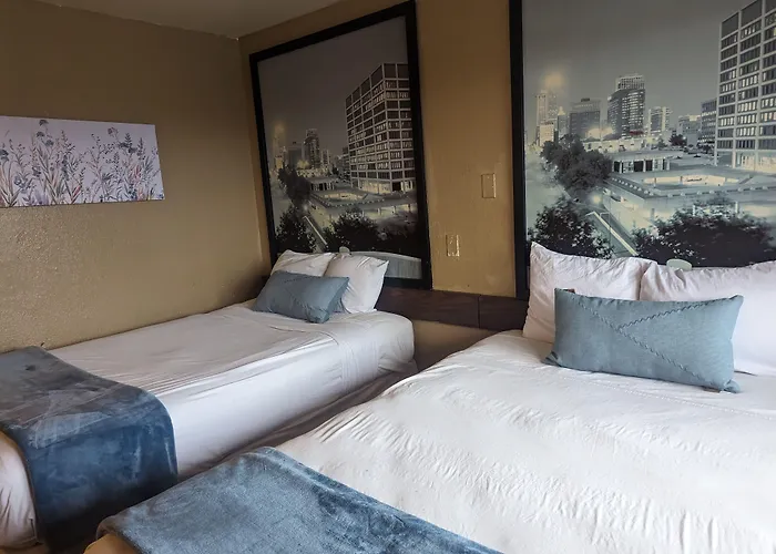 Hotel Economy Southern Comfort